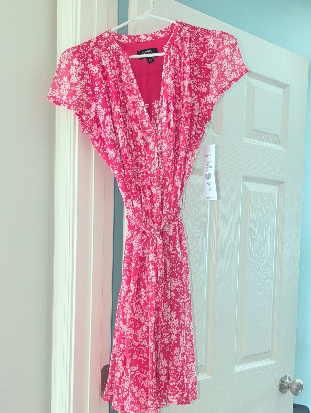 MSK Hot Pink and White Floral Wrap Dress